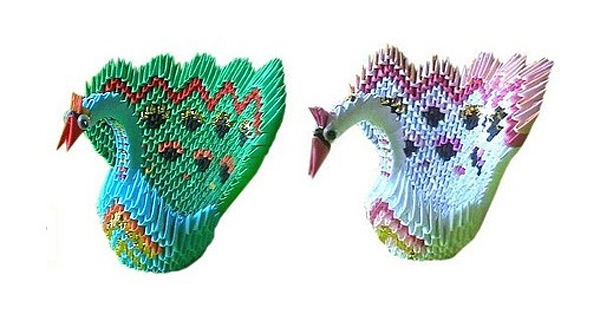 Stammen og bladet er lavet af almindeligt farvet papir ved hjælp af teknikken af ​​klassisk origami